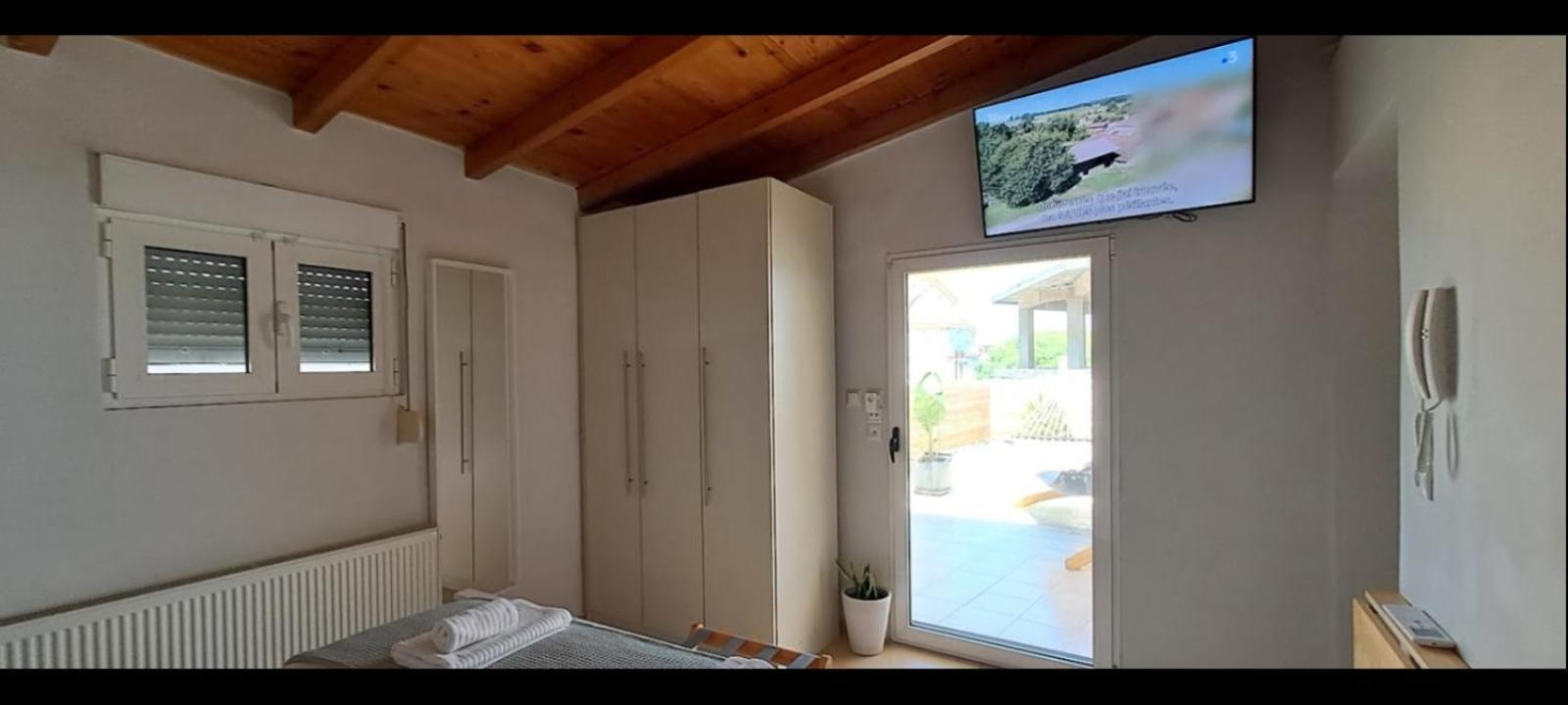 Baulus Yard Appartement Iraklion Buitenkant foto